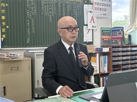 校長先生よりお話がありました。