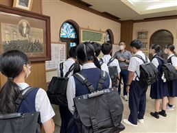 薬学部研修 展示室